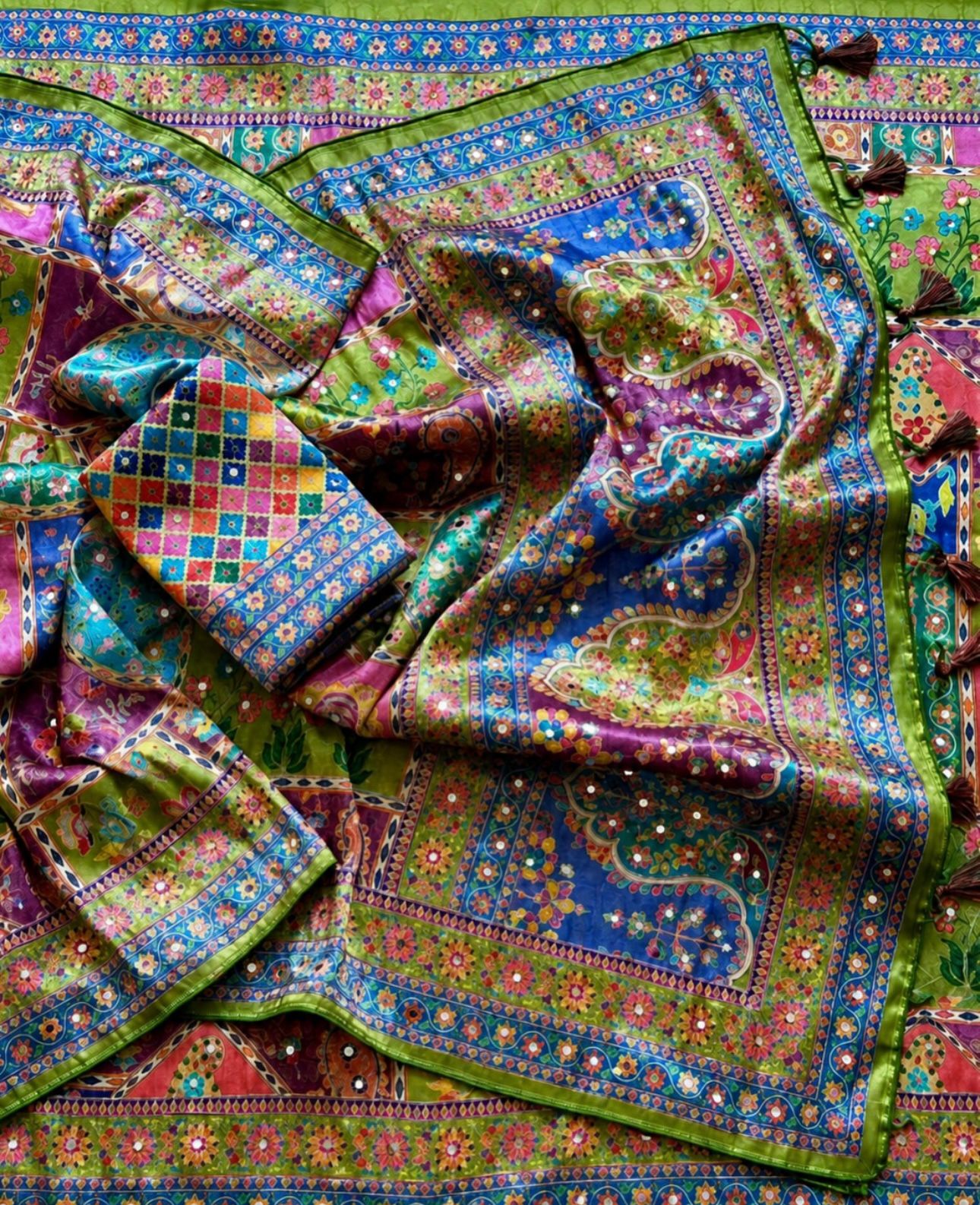 Vinayaka Pure Dola Silk Softy Fully Jari Jaqurad